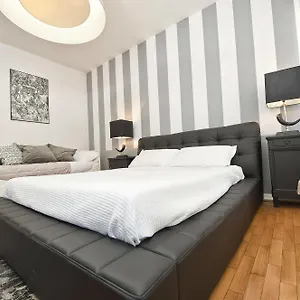 *** Affittacamere Maison Italia